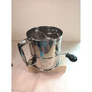 Vintage Extra Large Sifter 8-Cup Hand Crank Flour  Dry Ingredients Sifter Green